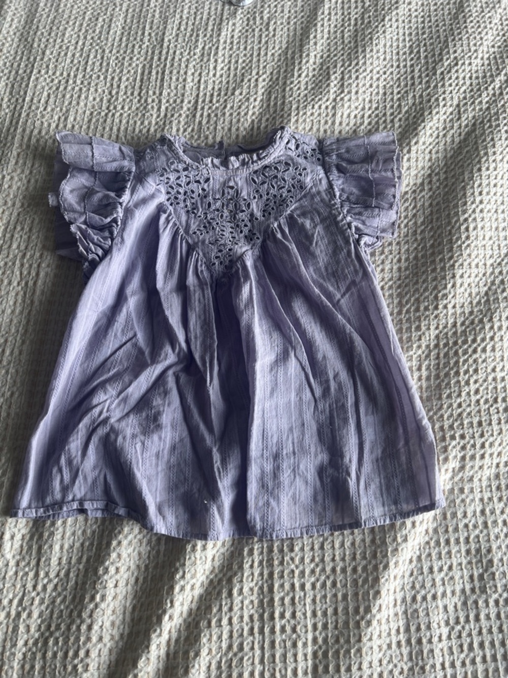 Universal Thread Lavender Eyelet Ruffle Sleeve Top